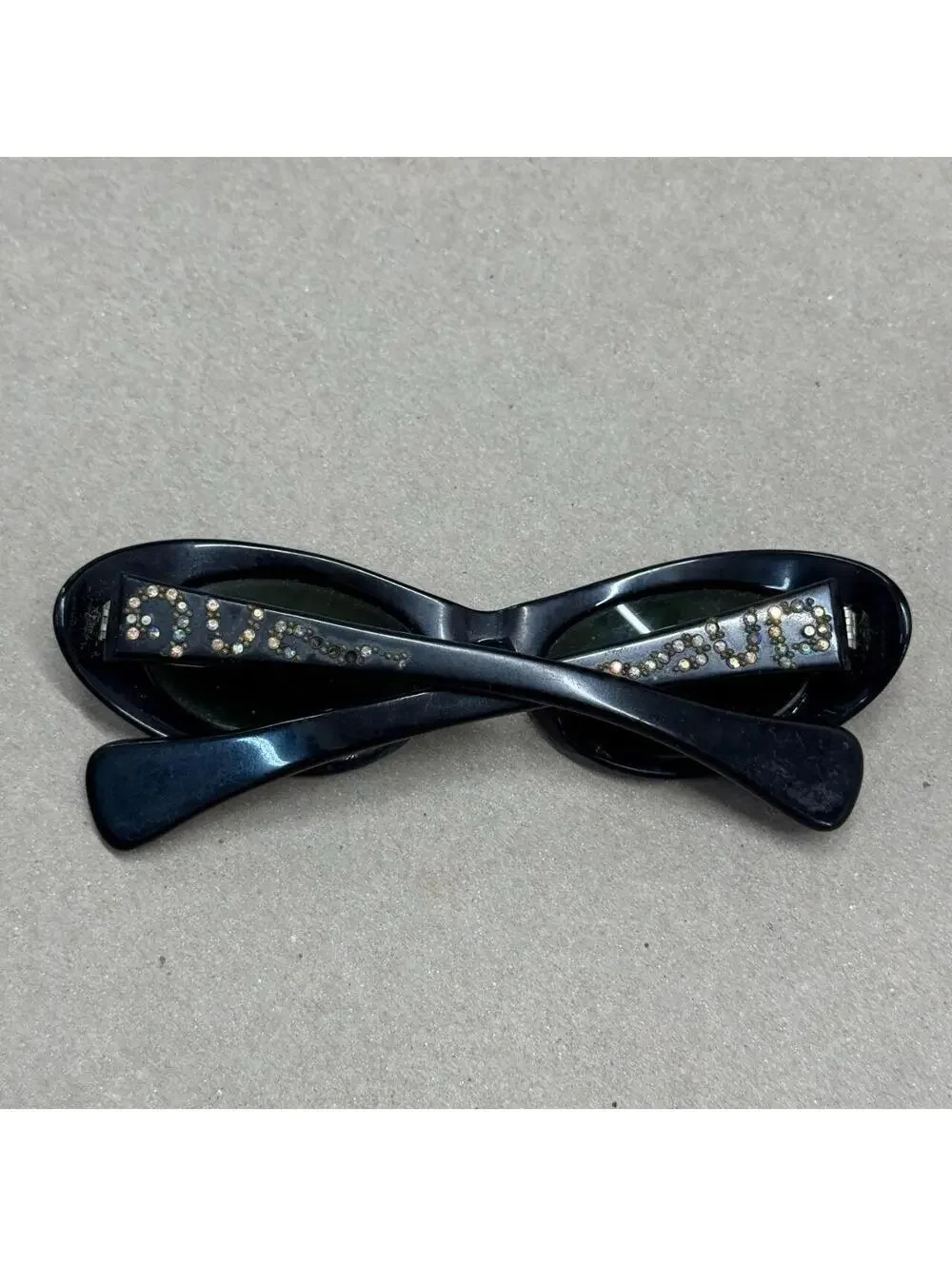 Vintage 1950s Black Oval Cat-Eye Aurora Borealis Rhinestone Sunglasses